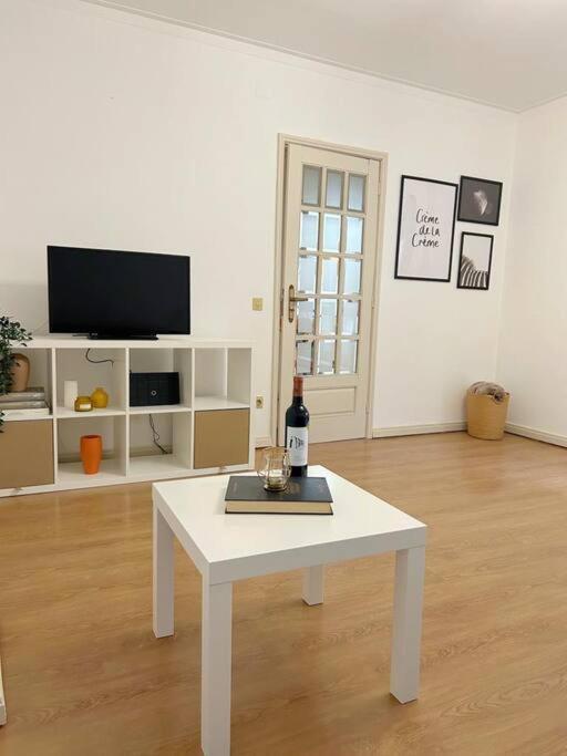 Oporto Music Flat - Very Central & Free Parking ภายนอก รูปภาพ