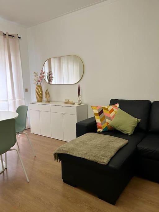 Oporto Music Flat - Very Central & Free Parking ภายนอก รูปภาพ